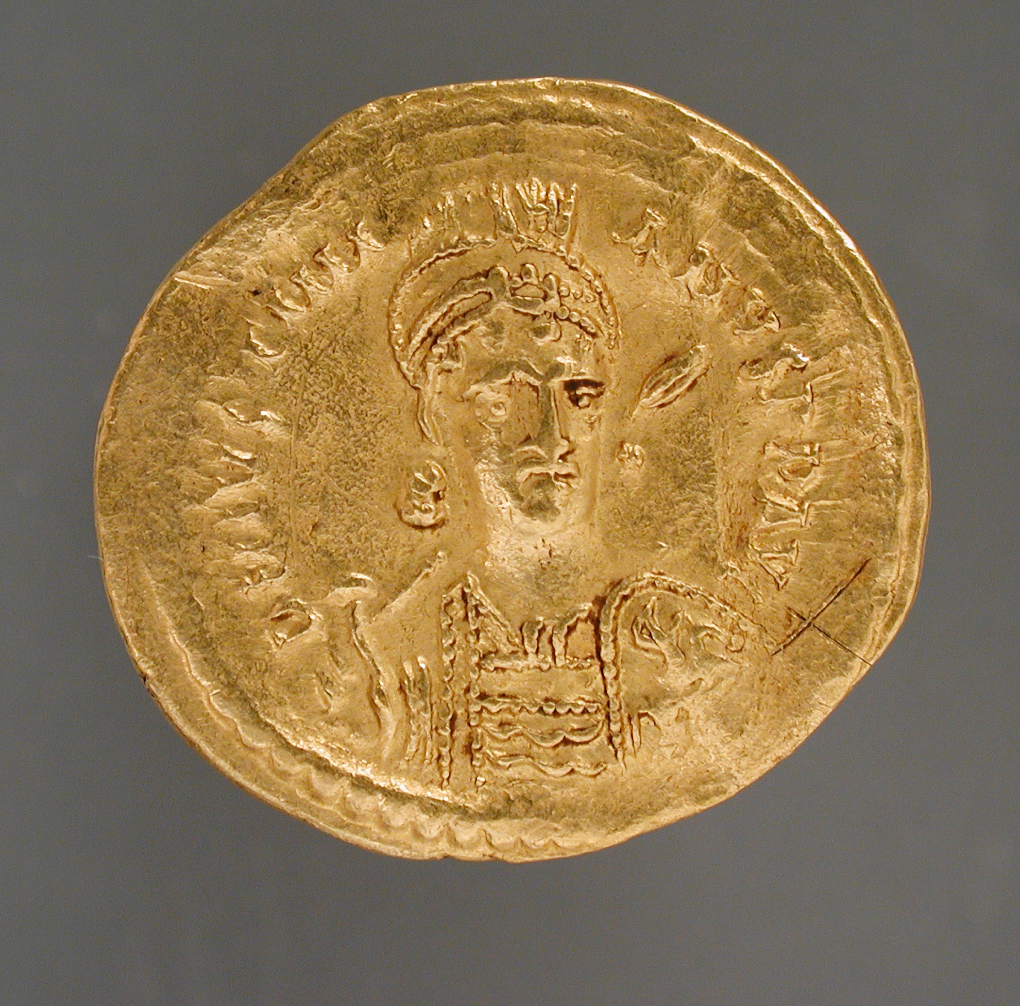Gold solidus of Justinian I, struck between 527 and 565